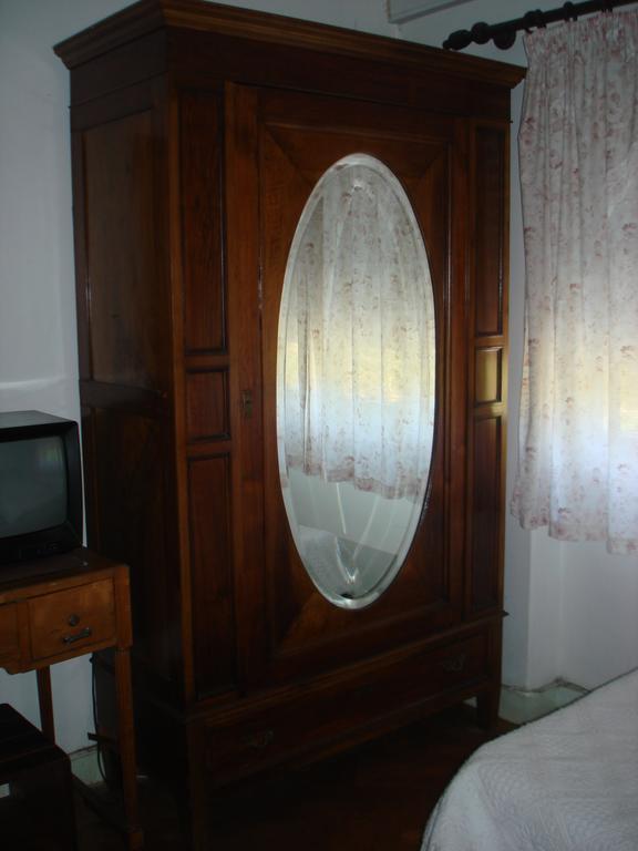 Pensao Residencial Luanda Hotel Tomar Szoba fotó